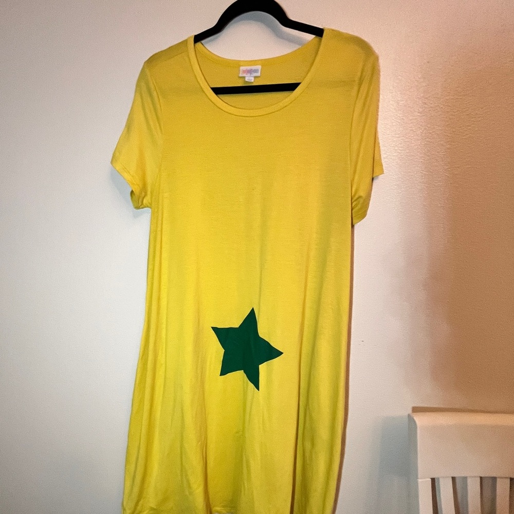 LuLaRoe Carly dress designed into a Sneetches (Dr Seuss) Halloween costume